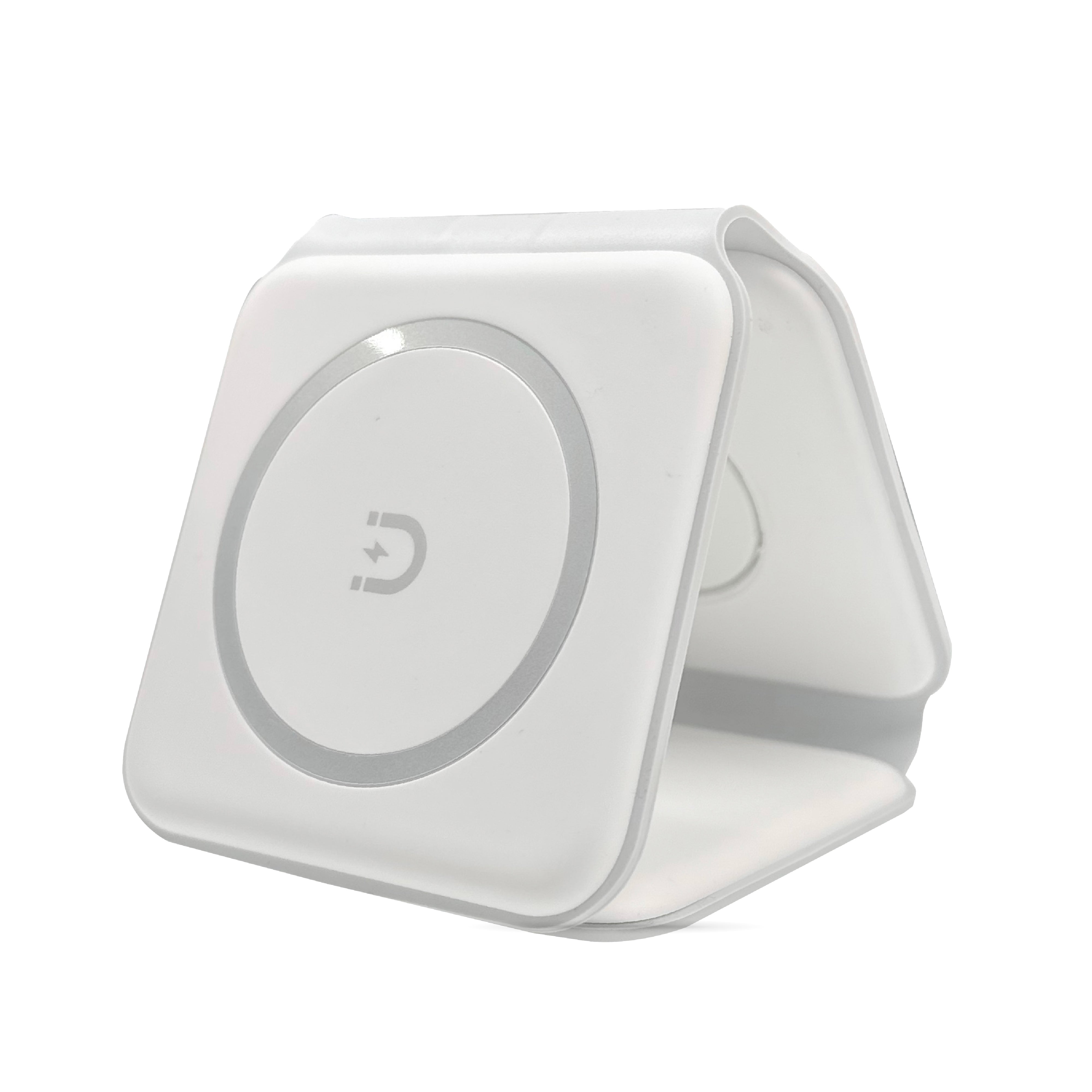 GIZMORE 3-in-1 Magnetic Wireless Charger, 15W Fast Charging Dock for iPhone, 2.5W for Apple Watch, 5W for AirPods, Magnetic Alignment, Slim & Lightweight Wireless Charging hub